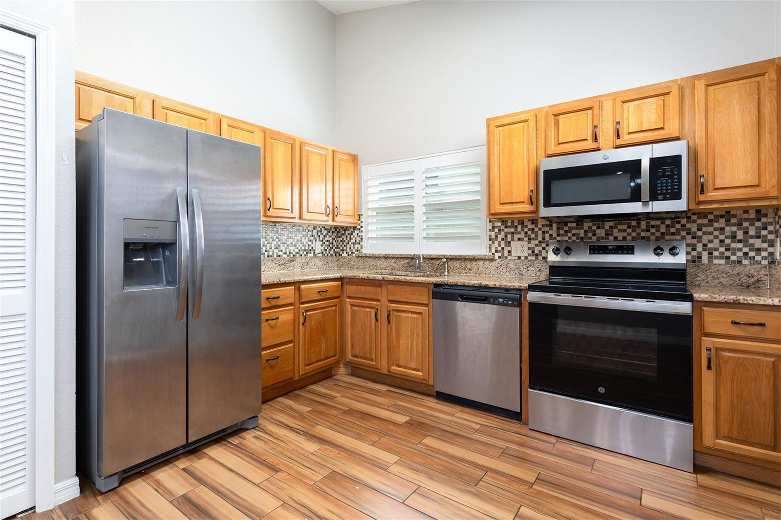 5107 CODDINGTON ST — photo 10