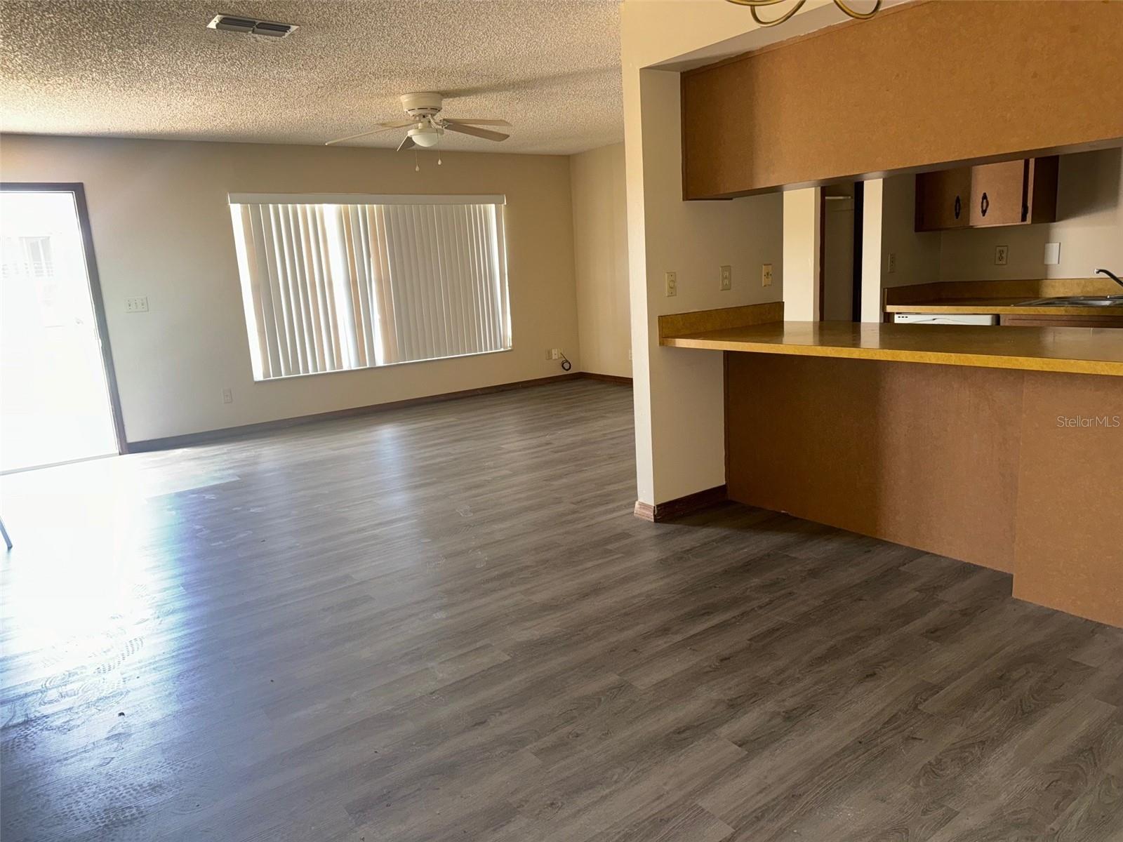 590 BELLTOWER AVE #E — photo 2