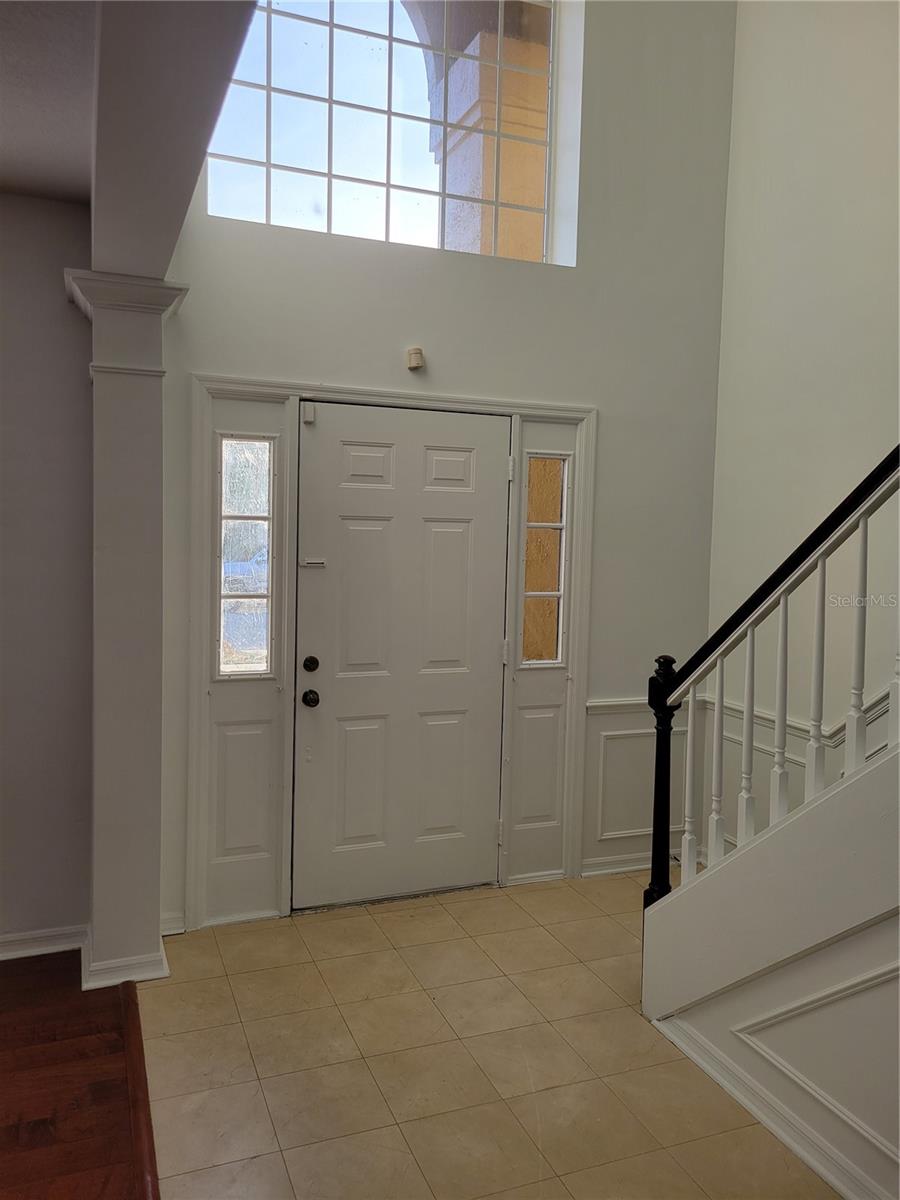 921 BERESFORD WAY — photo 2