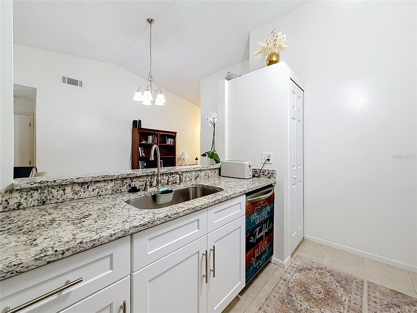 107 LONG LEAF PINE CIR — photo 12