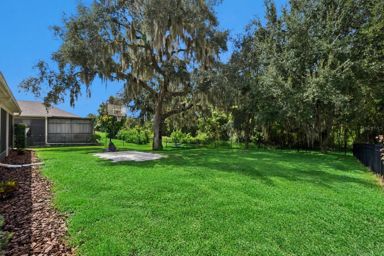 10304 MALLARD LANDINGS WAY — photo 3