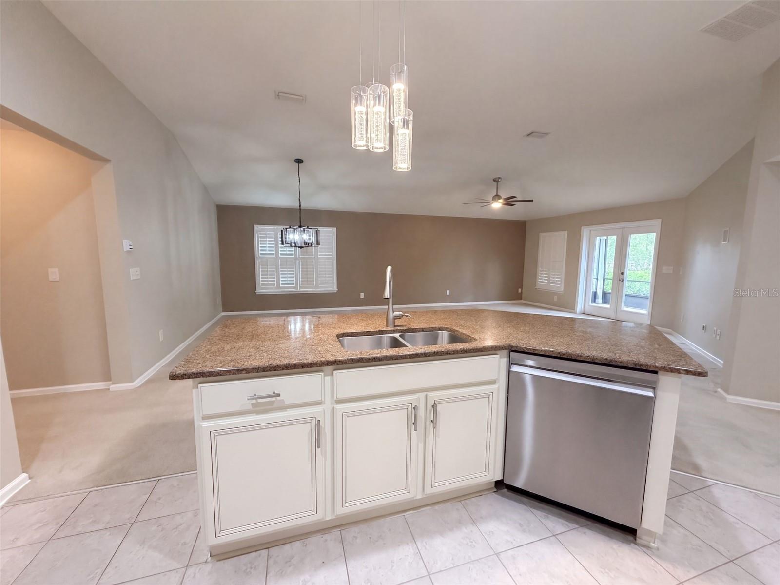 120 PRESTWICK GRANDE DR — photo 9