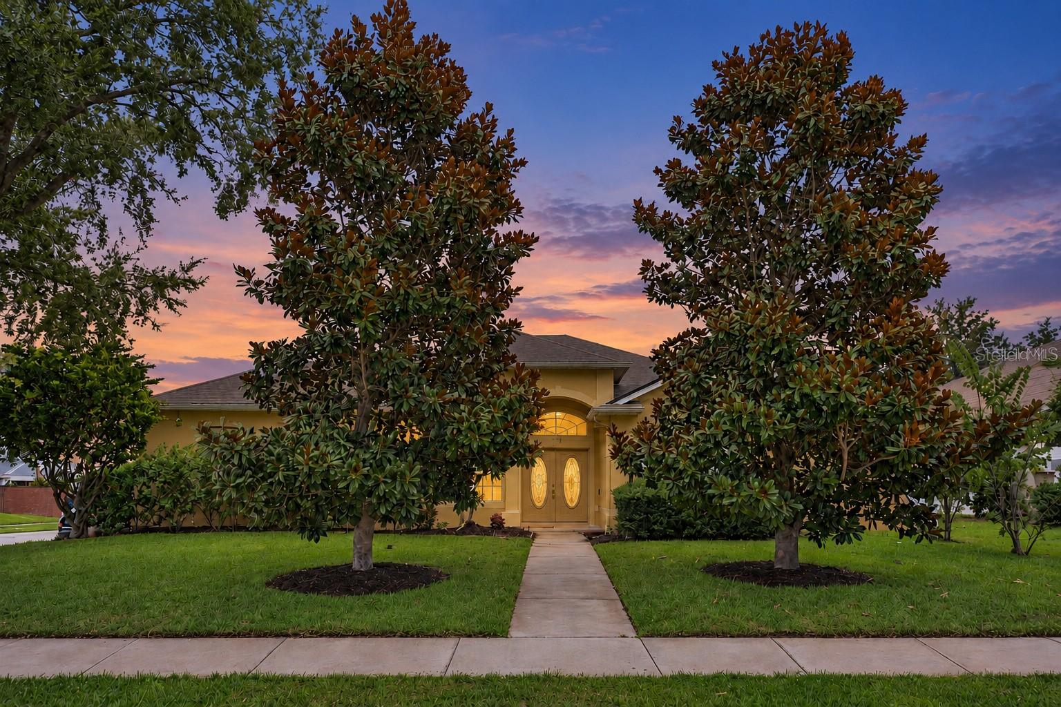 116 OAK GROVE CIR