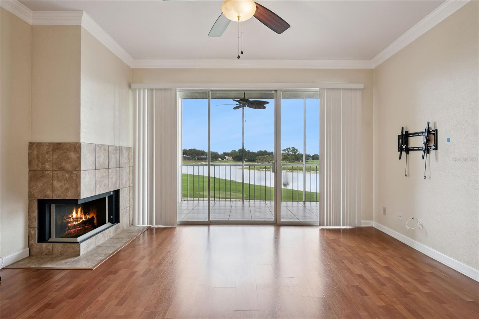 459 HAMPTONCREST CIR #205 — photo 3