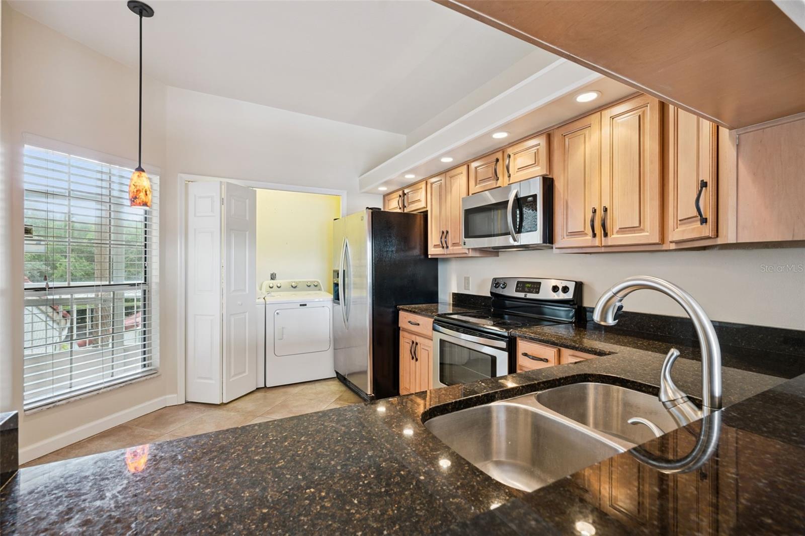 459 HAMPTONCREST CIR #205 — photo 6