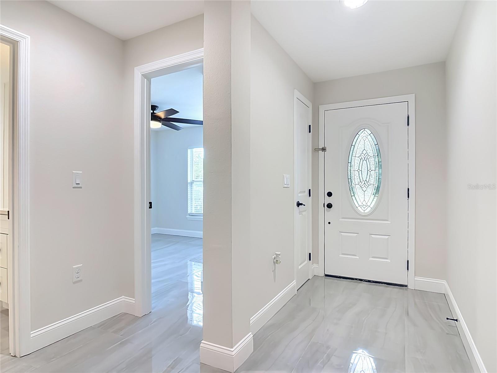 1471 AGATHA DR — photo 3