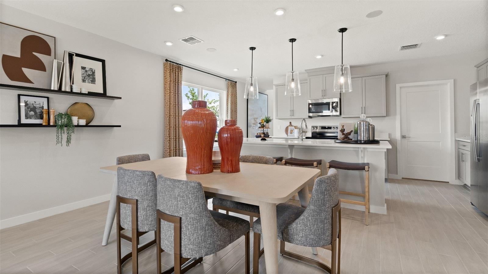 746 JUNONIA BLVD — photo 8
