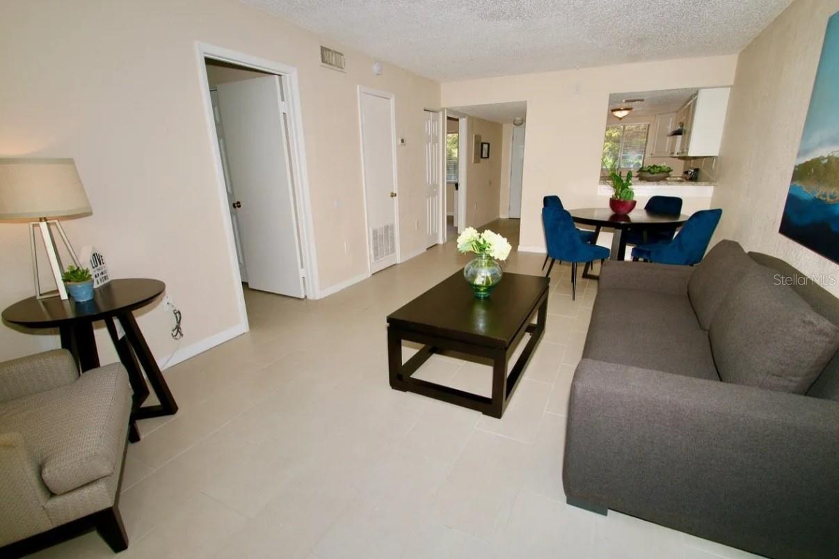 1350 VIRGINIA AVE #01 — photo 4