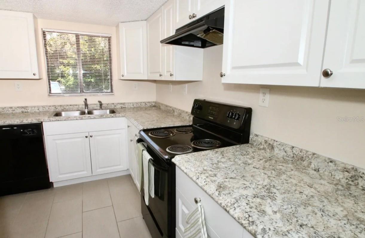 1350 VIRGINIA AVE #01 — photo 6