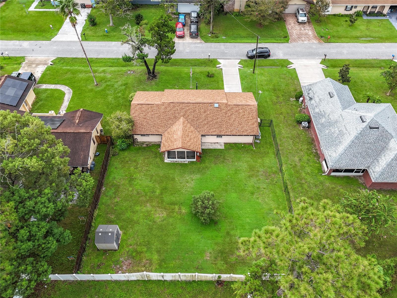 139 BEECHWOOD LN — photo 4