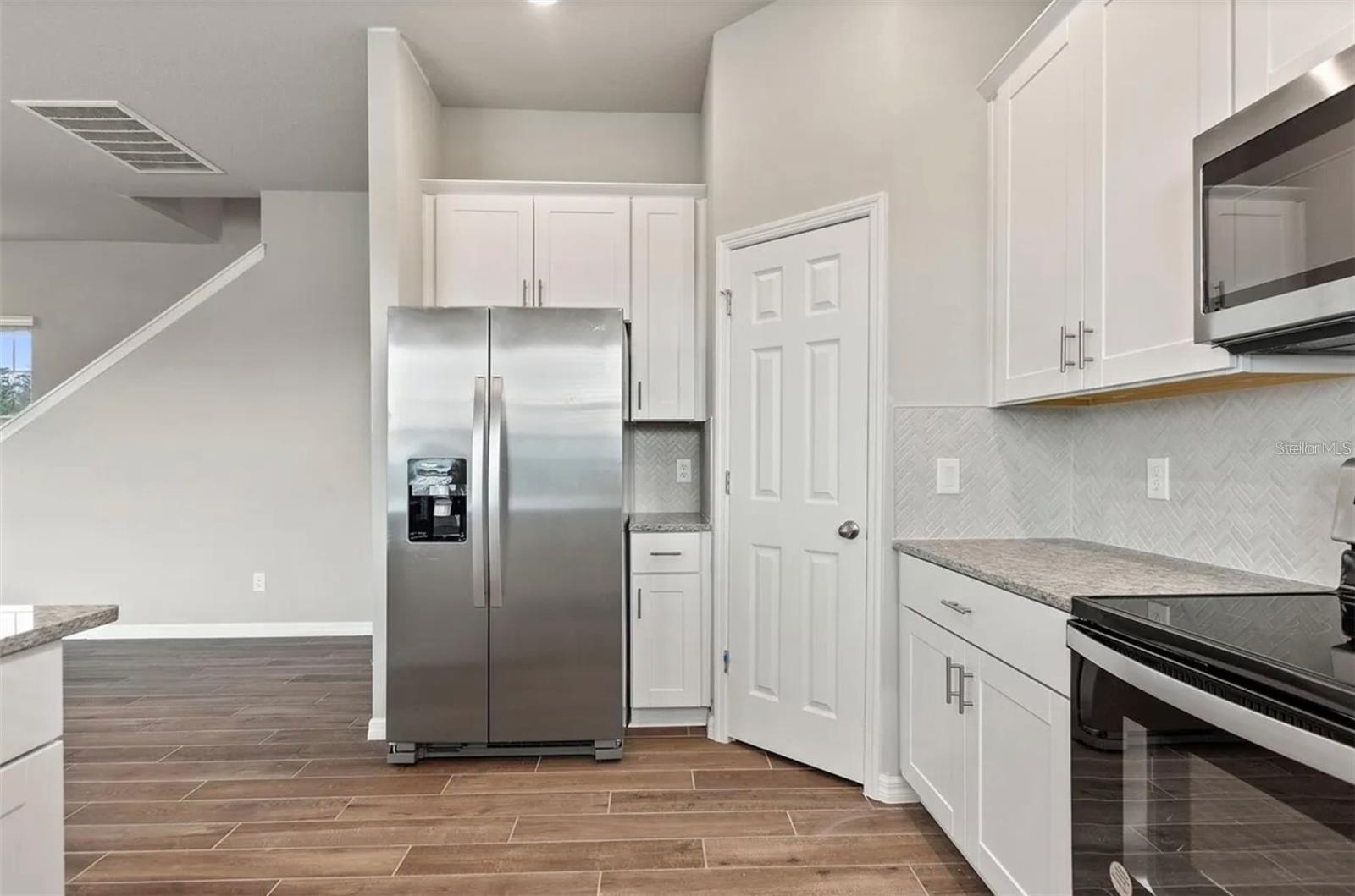 2908 MELETO BLVD — photo 9