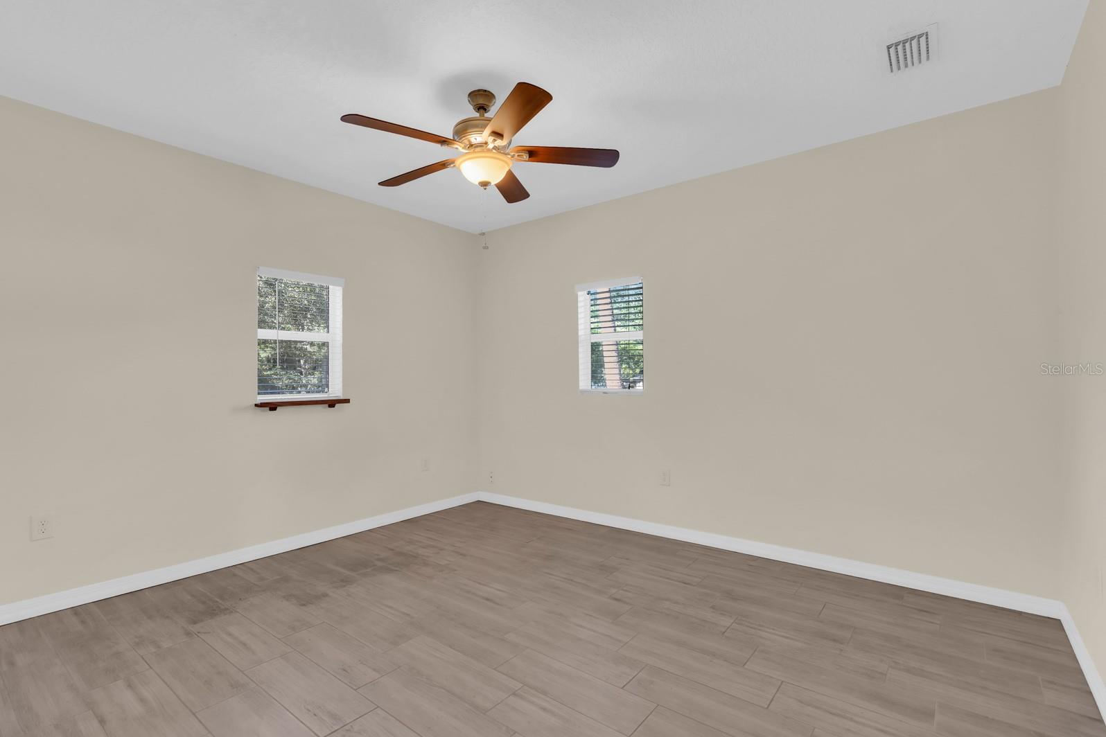 613 E 2ND ST #203 — photo 8