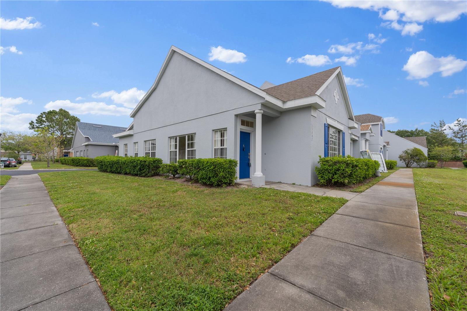 13047 ISLAND BREEZE CT — photo 2