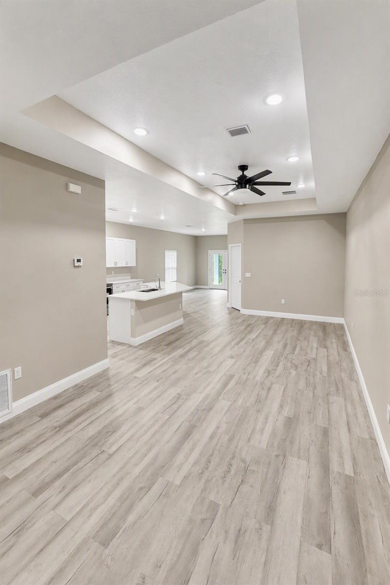 1214 CRESCENT ST — photo 5