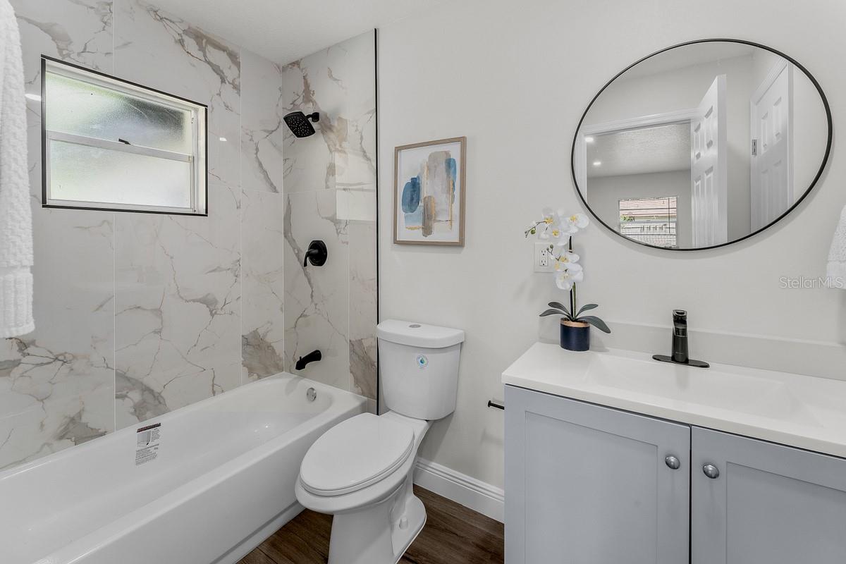 2 BLAINE TREE PL — photo 6