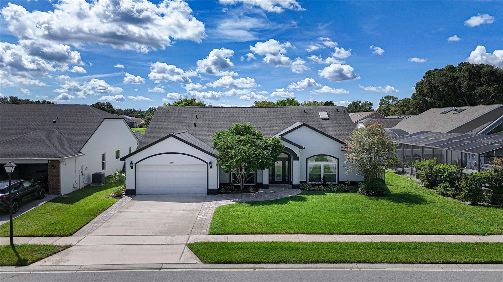 12845 FORESTEDGE CIR — photo 2
