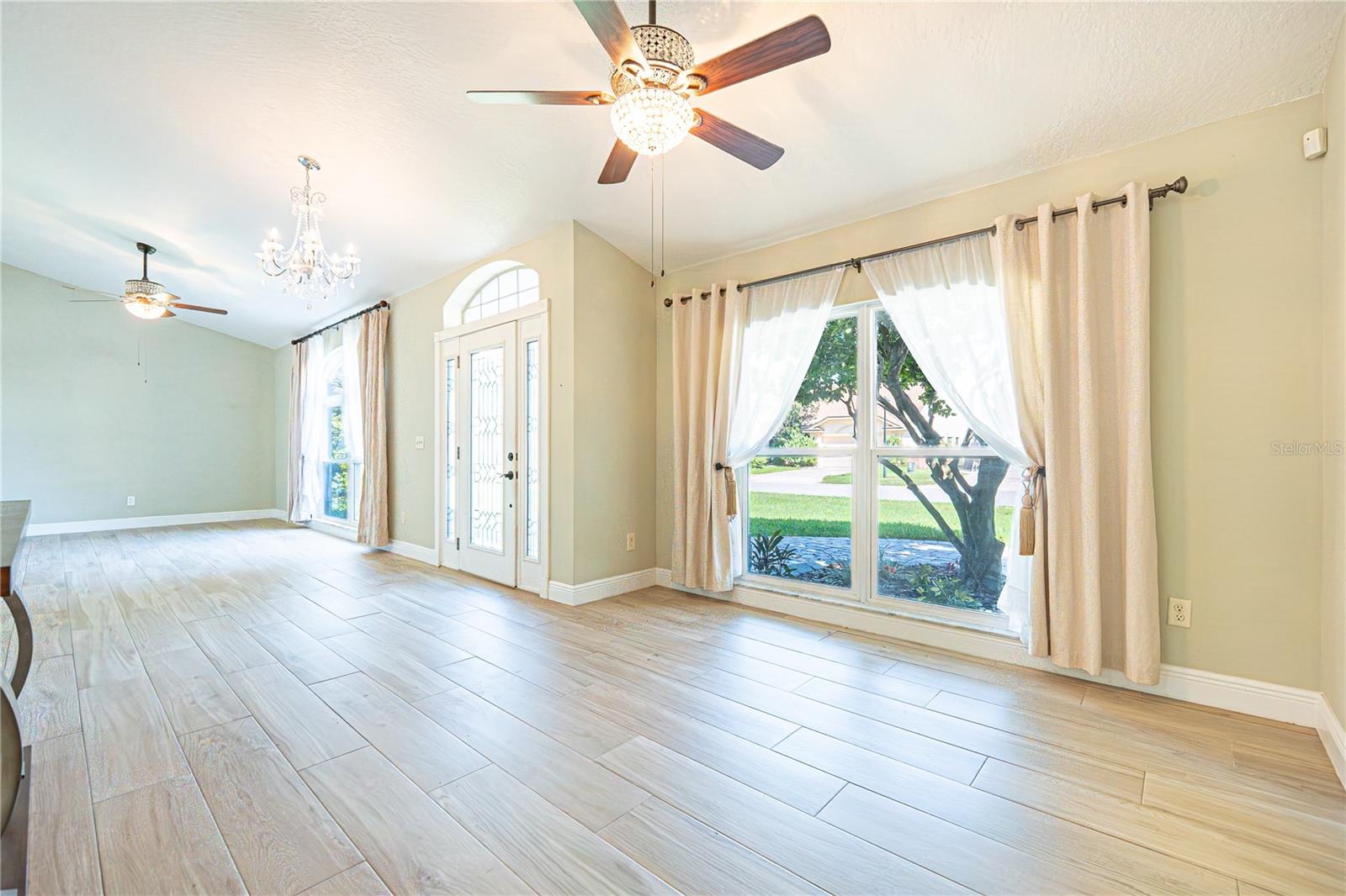 12845 FORESTEDGE CIR — photo 11