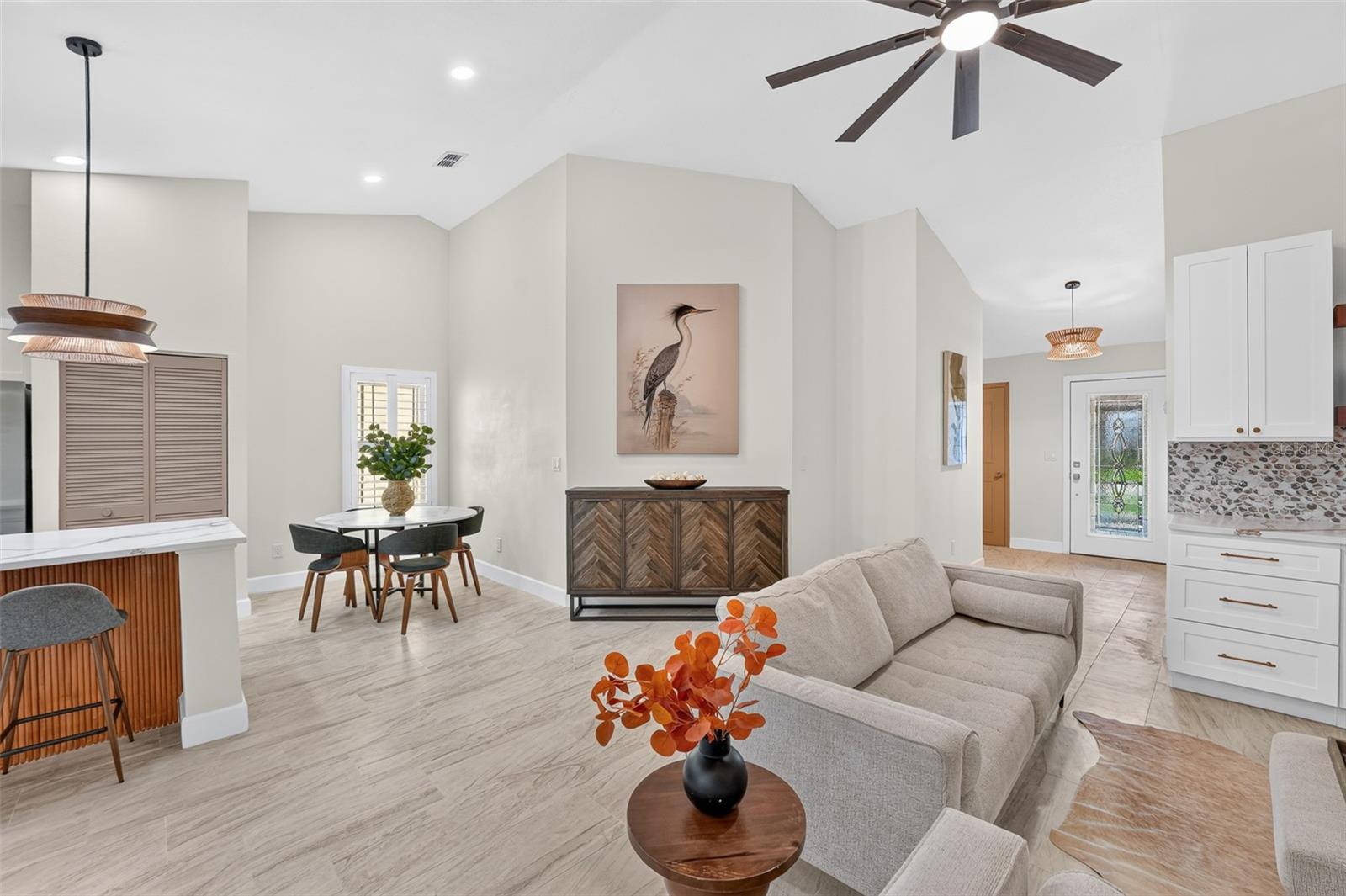 736 PINE SHORES CIR — photo 10