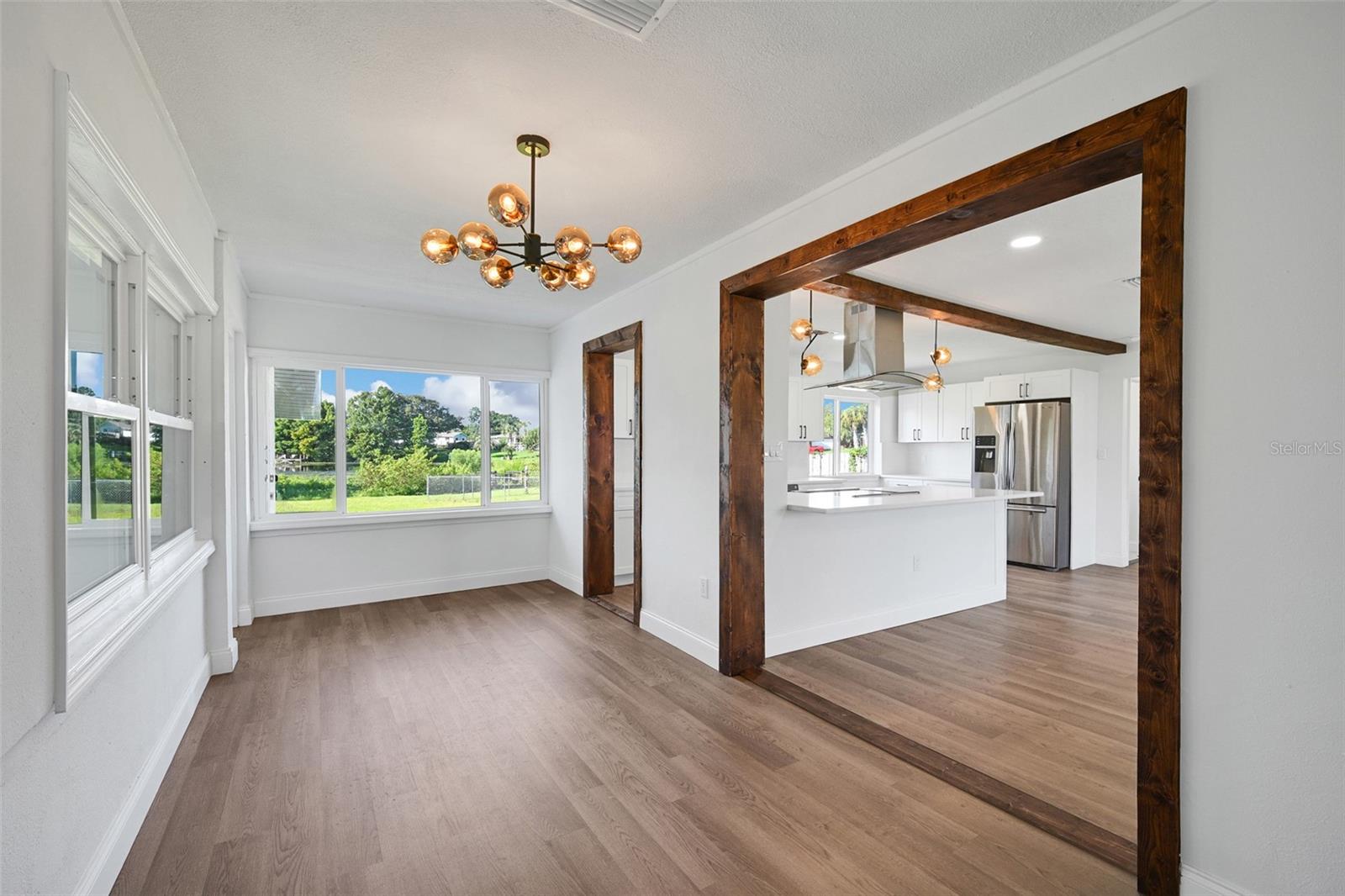 17 POINSETTIA DR — photo 5