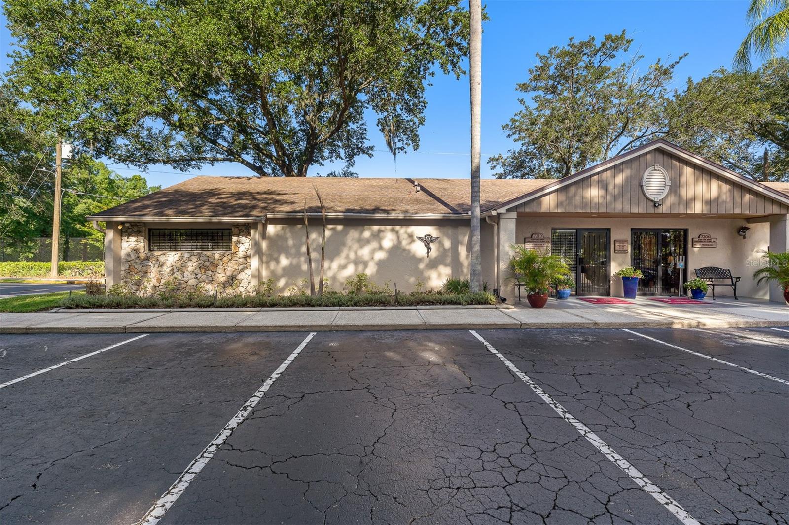 7210 CURRY FORD RD #2B — photo 4