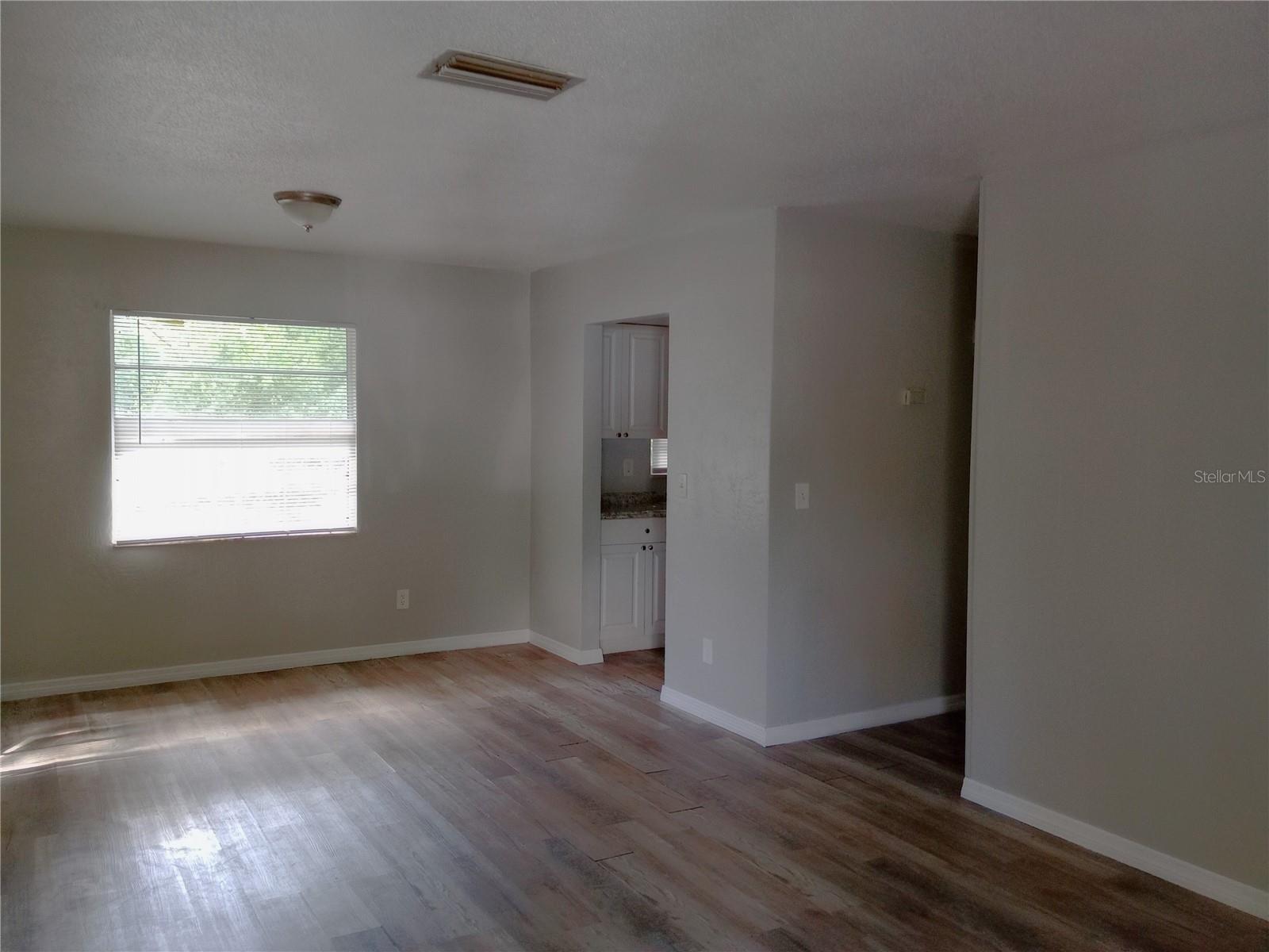 1229 KENNEDY RD #61 — photo 2