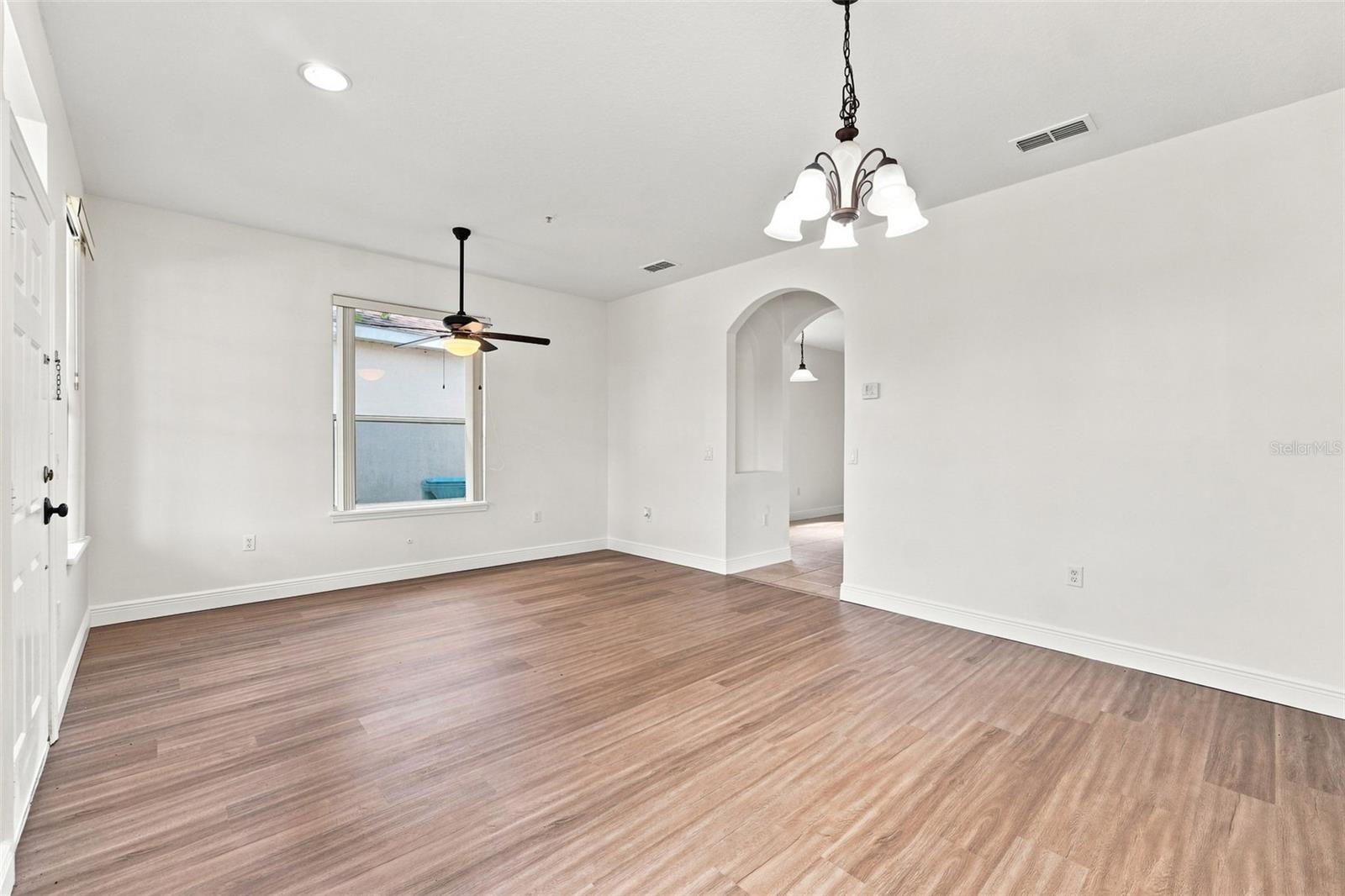 10402 EASTPARK LAKE DR — photo 6