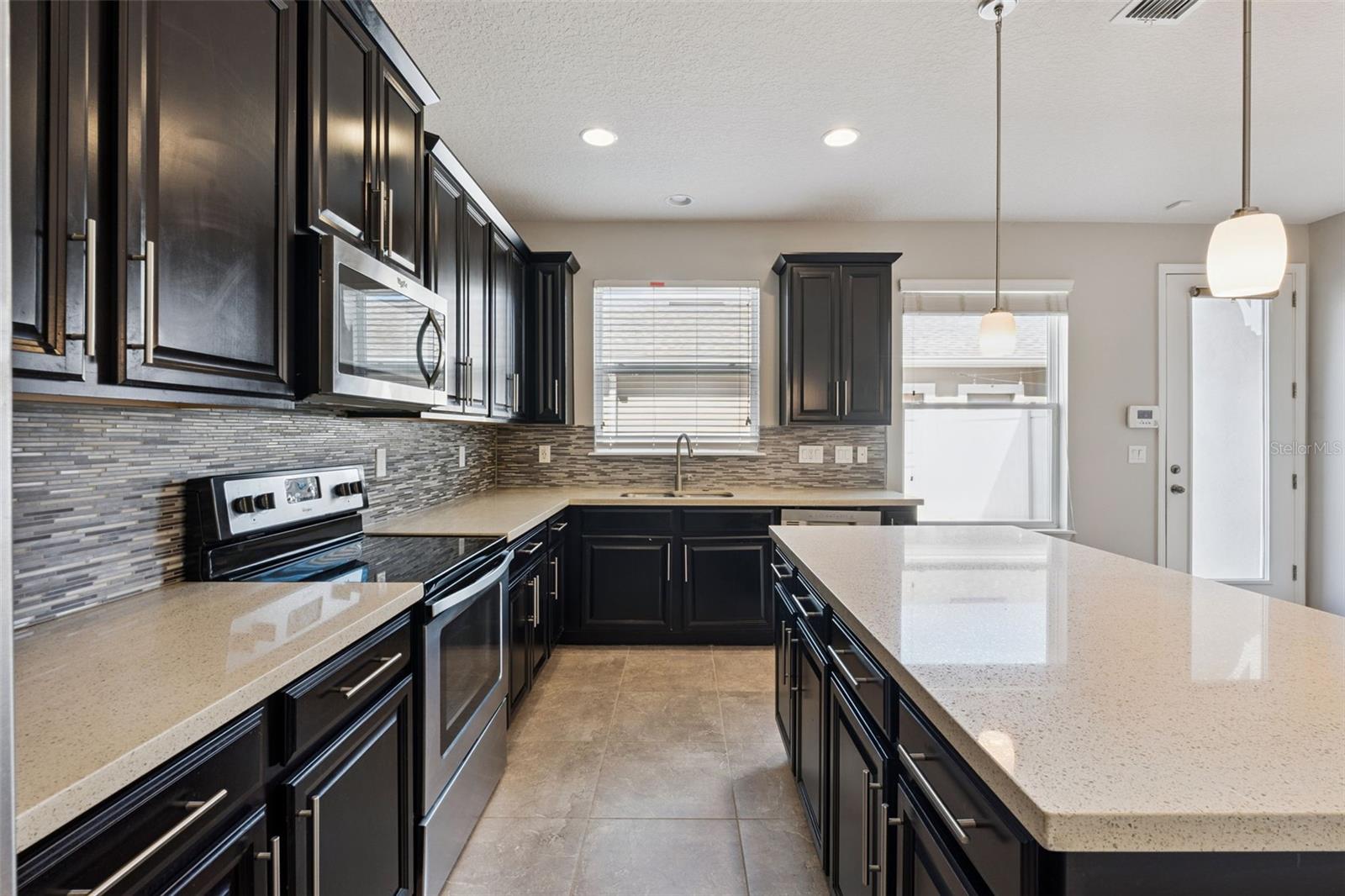8650 VEDDER LN — photo 12