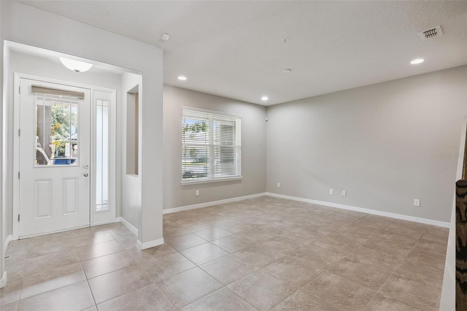 8650 VEDDER LN — photo 3