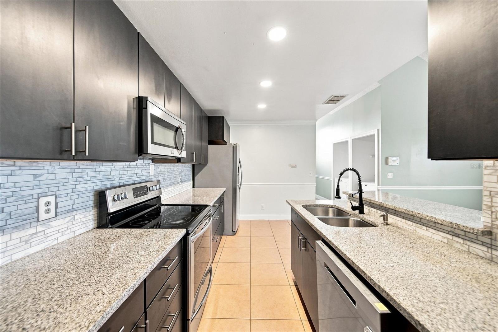 5986 WESTGATE DR #303 — photo 7
