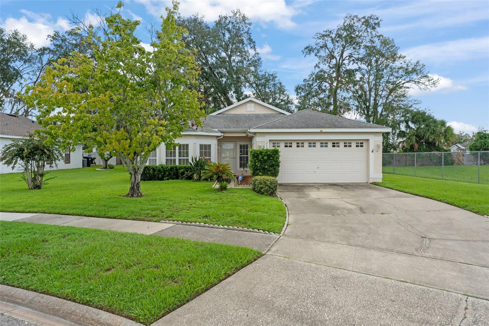 1280 TYLER LAKE CIR — photo 2