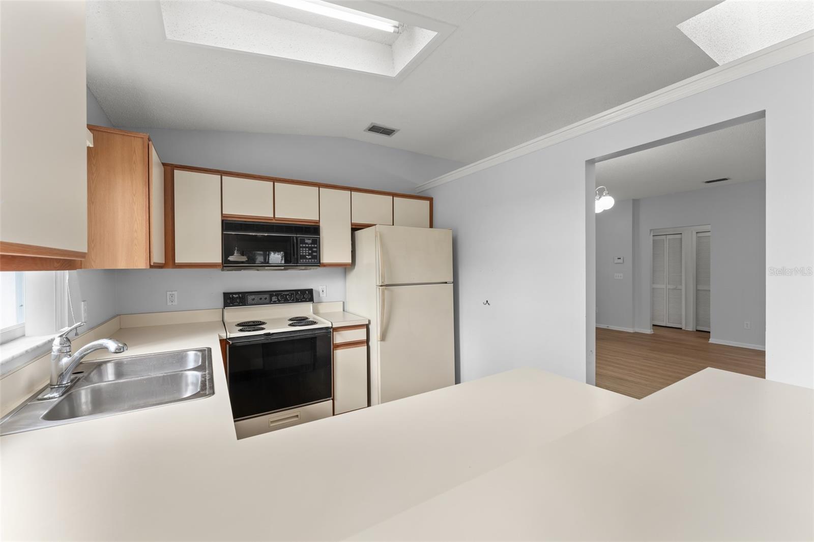 1280 TYLER LAKE CIR — photo 11