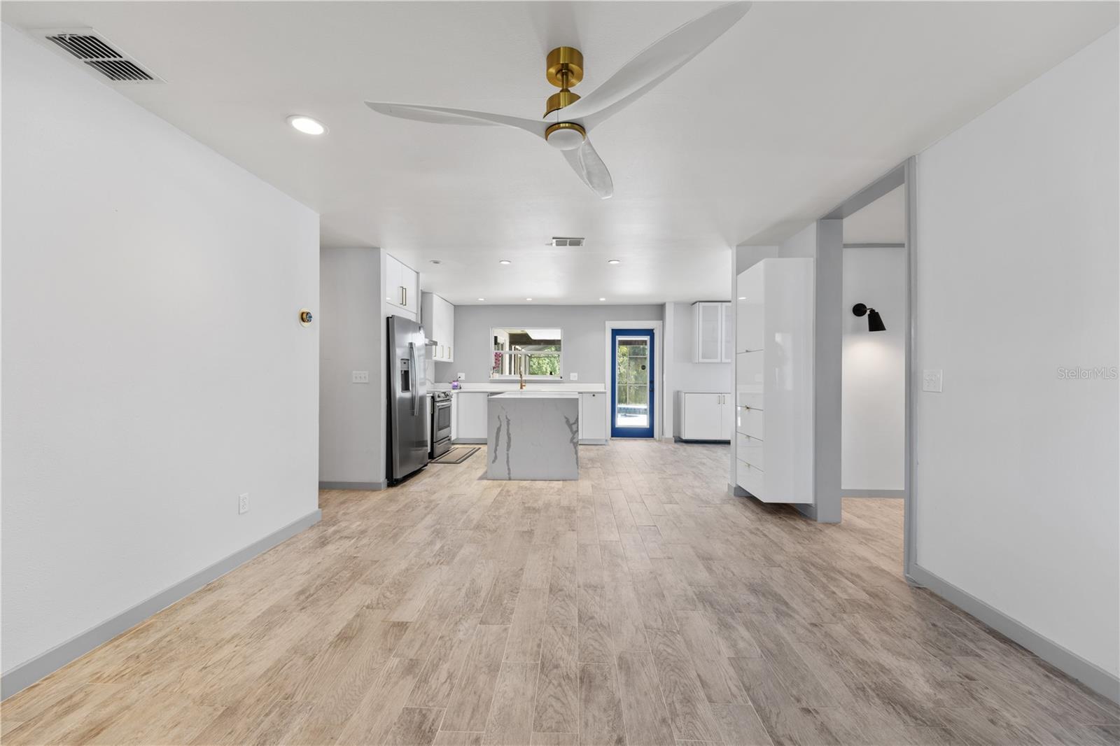 943 MARCH HARE CT — photo 8