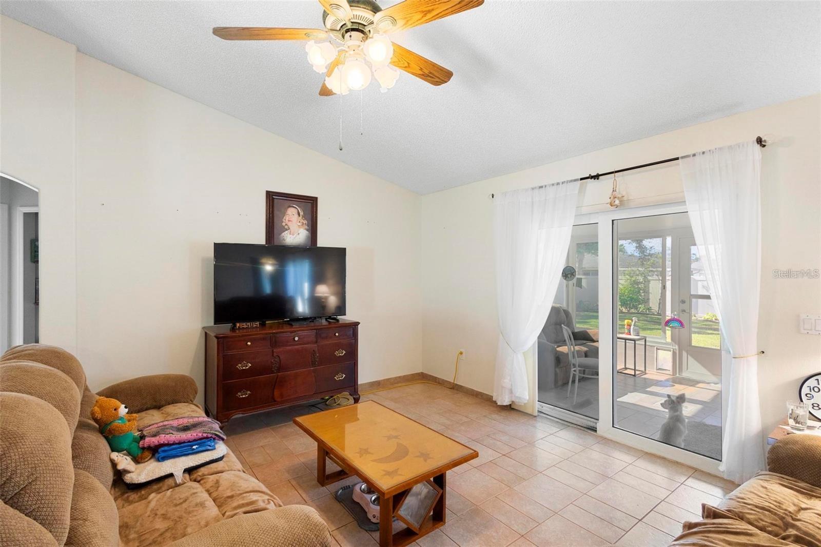 1248 AZORA DR — photo 8