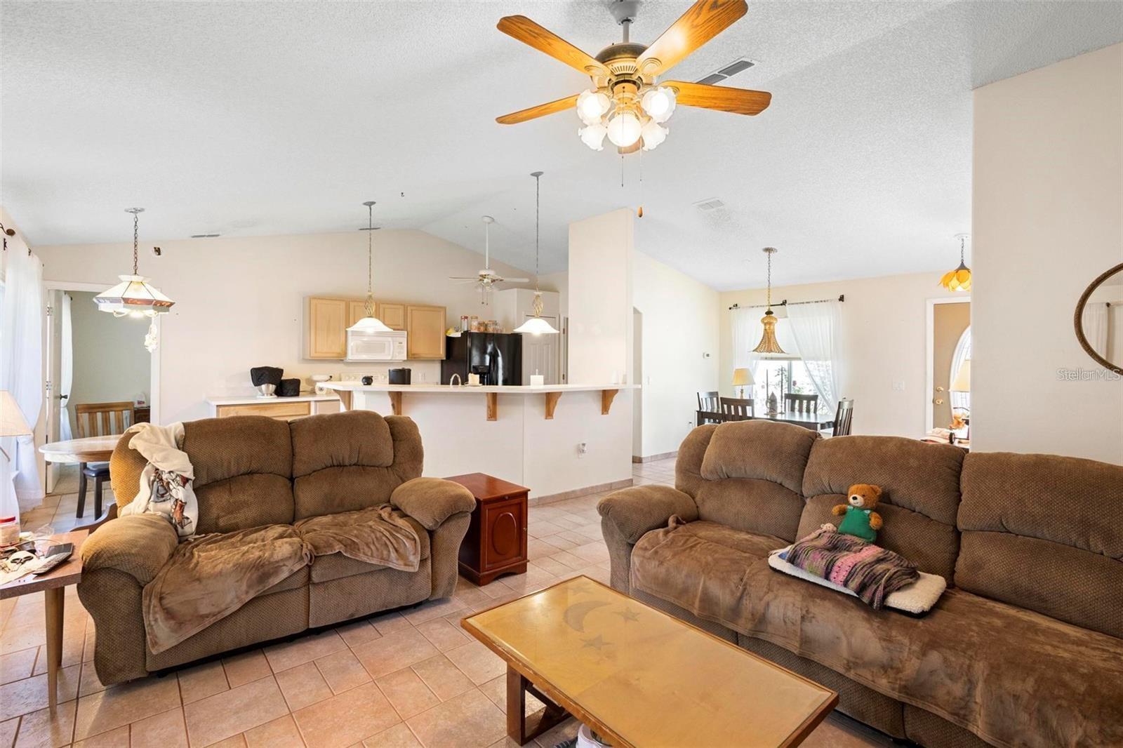 1248 AZORA DR — photo 9