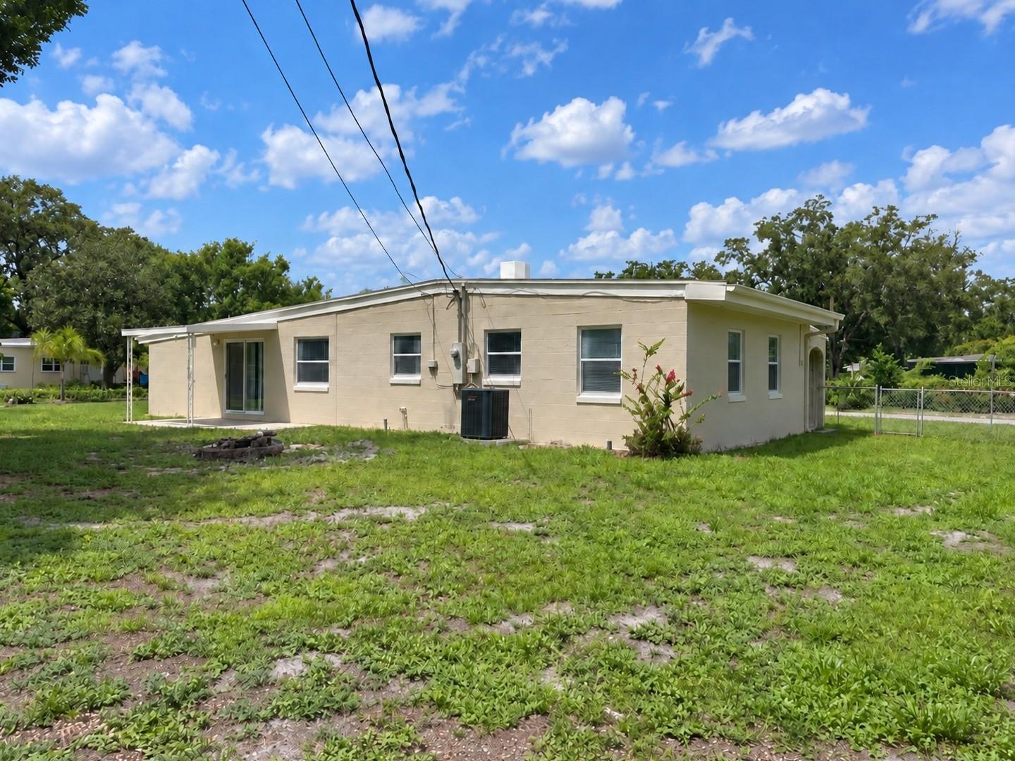 59 ARECA DR — photo 3