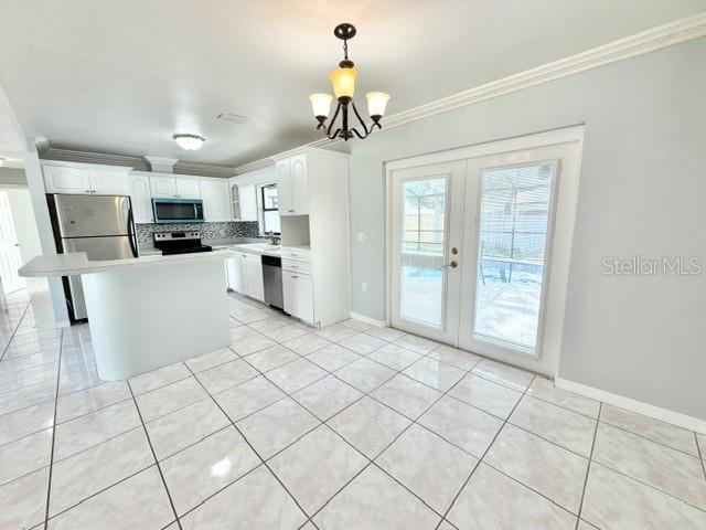 1084 SHEPHERD AVE — photo 10