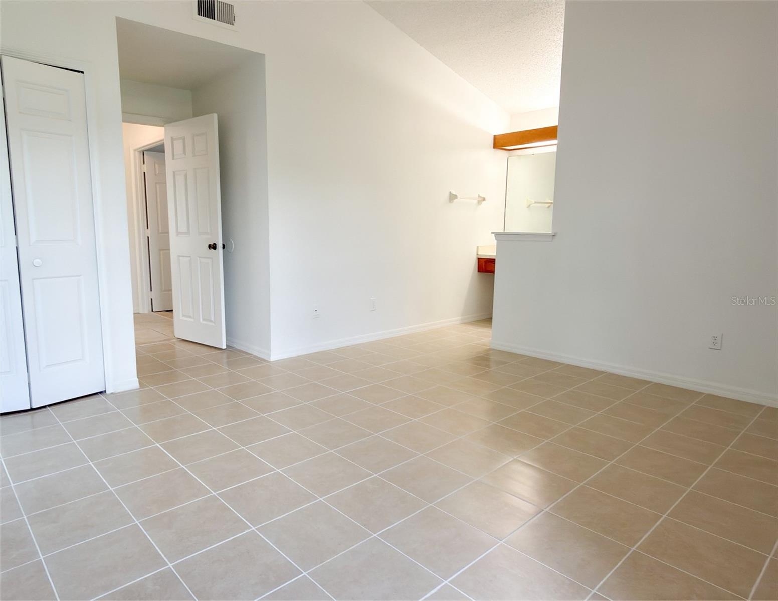 117 MEADOW BLVD — photo 5