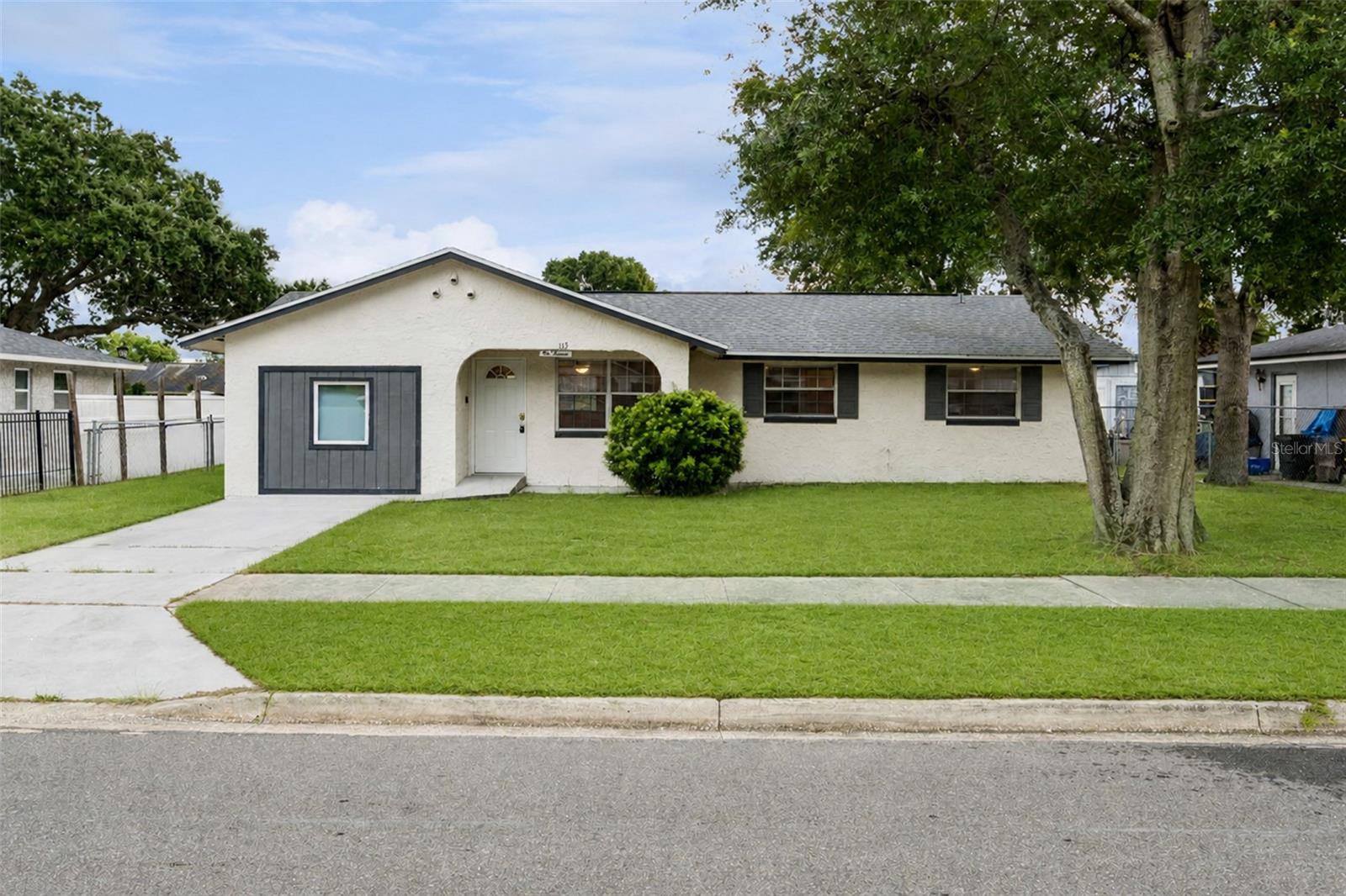 113 HUGHES AVE