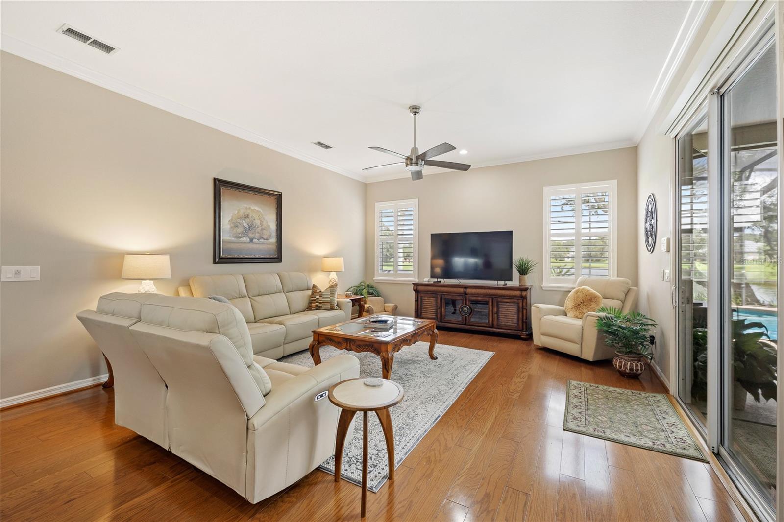 6938 SYLVAN WOODS DR — photo 11