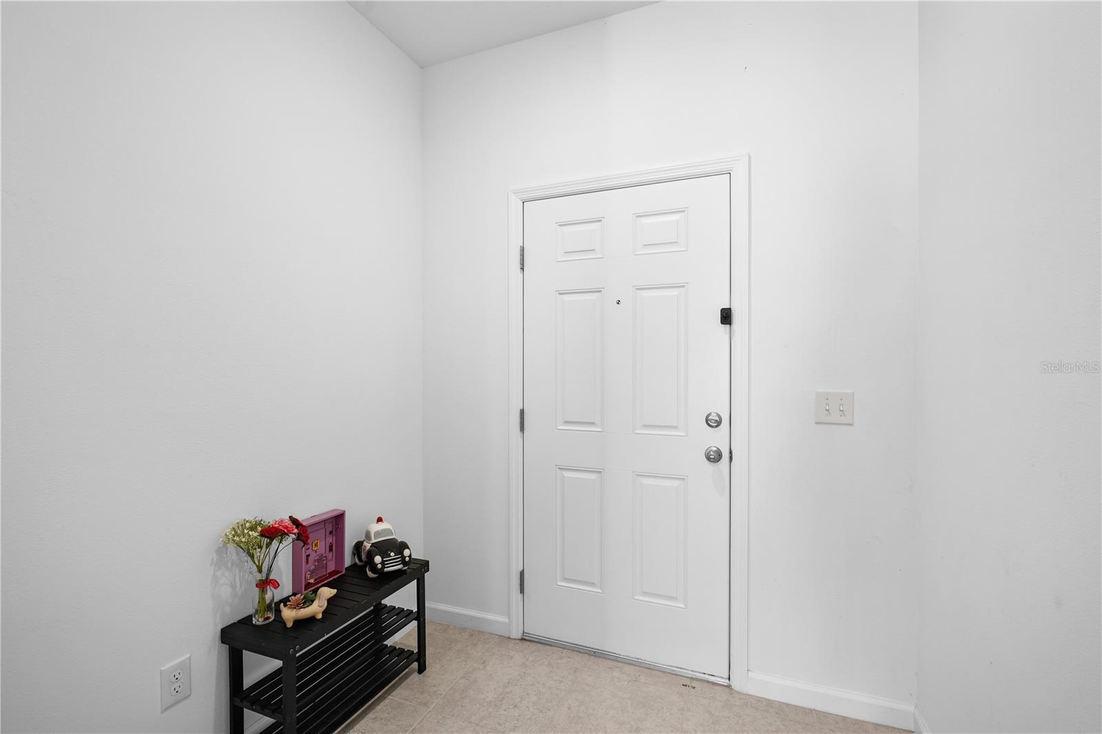 1451 DALKEITH CV — photo 4