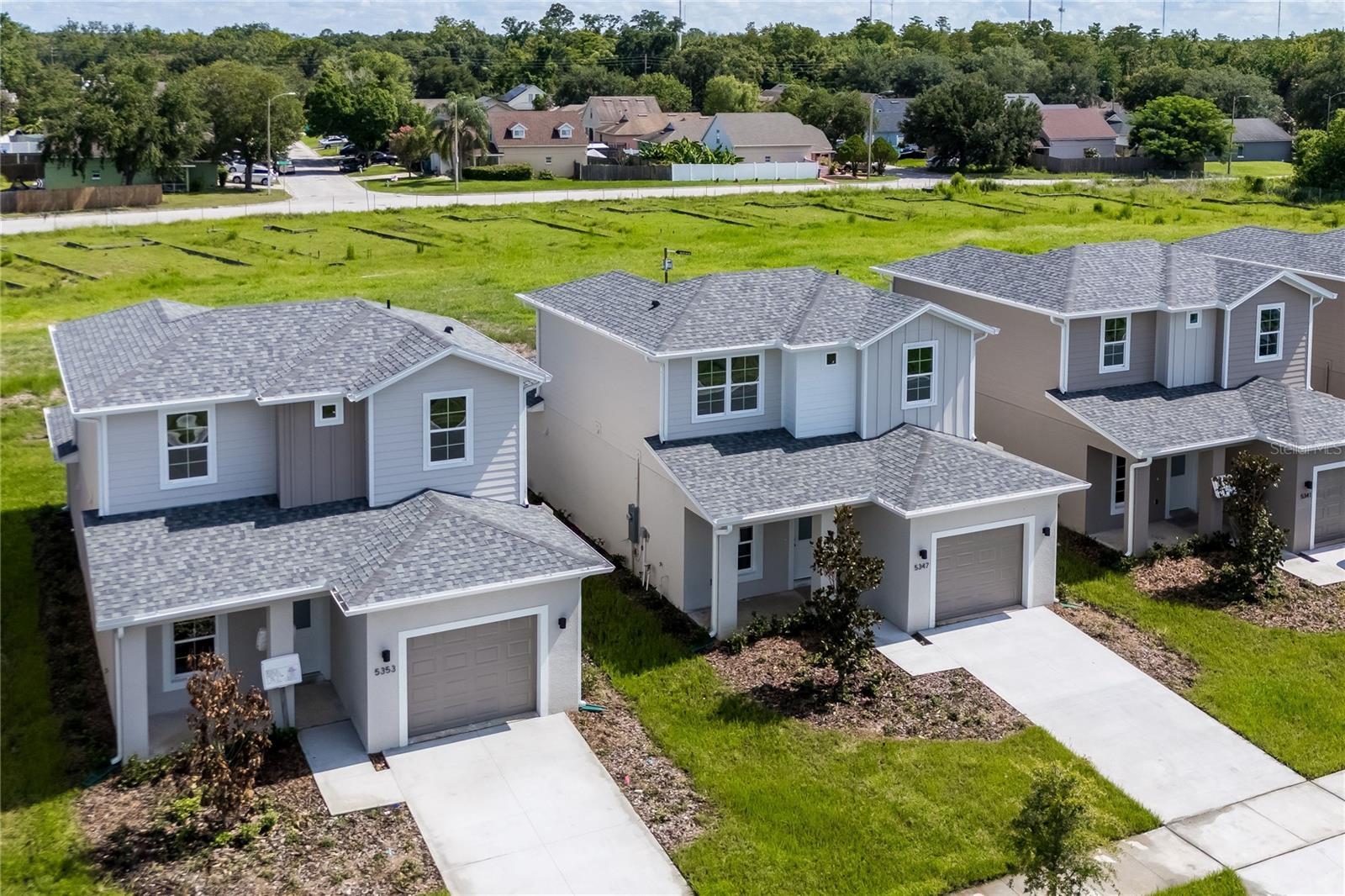 5353 VISTA LAGO DR