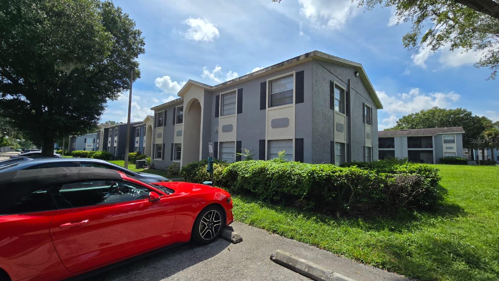 2555 N ALAFAYA TRL #105