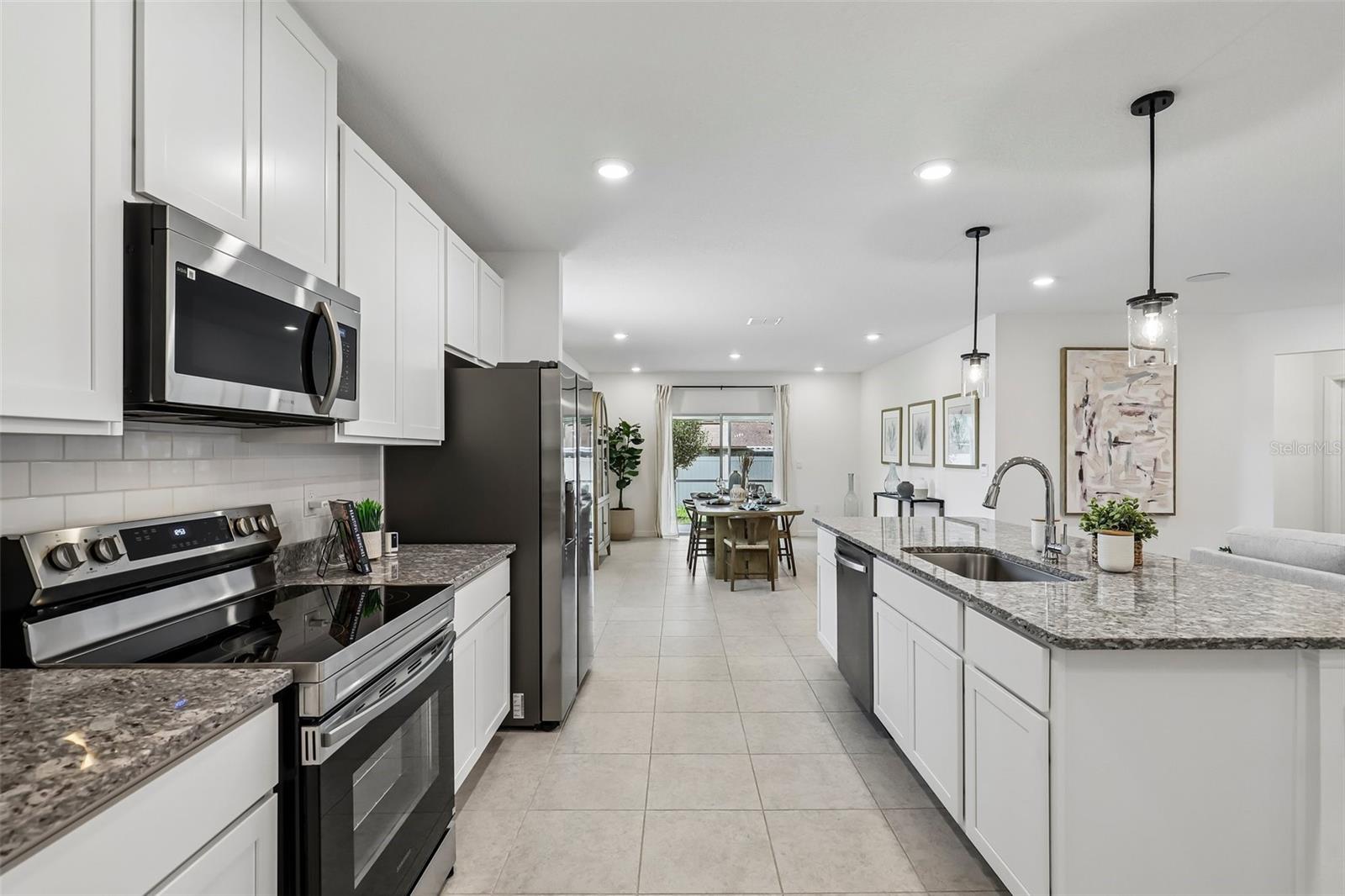 138 BRUSHWOOD LN — photo 9