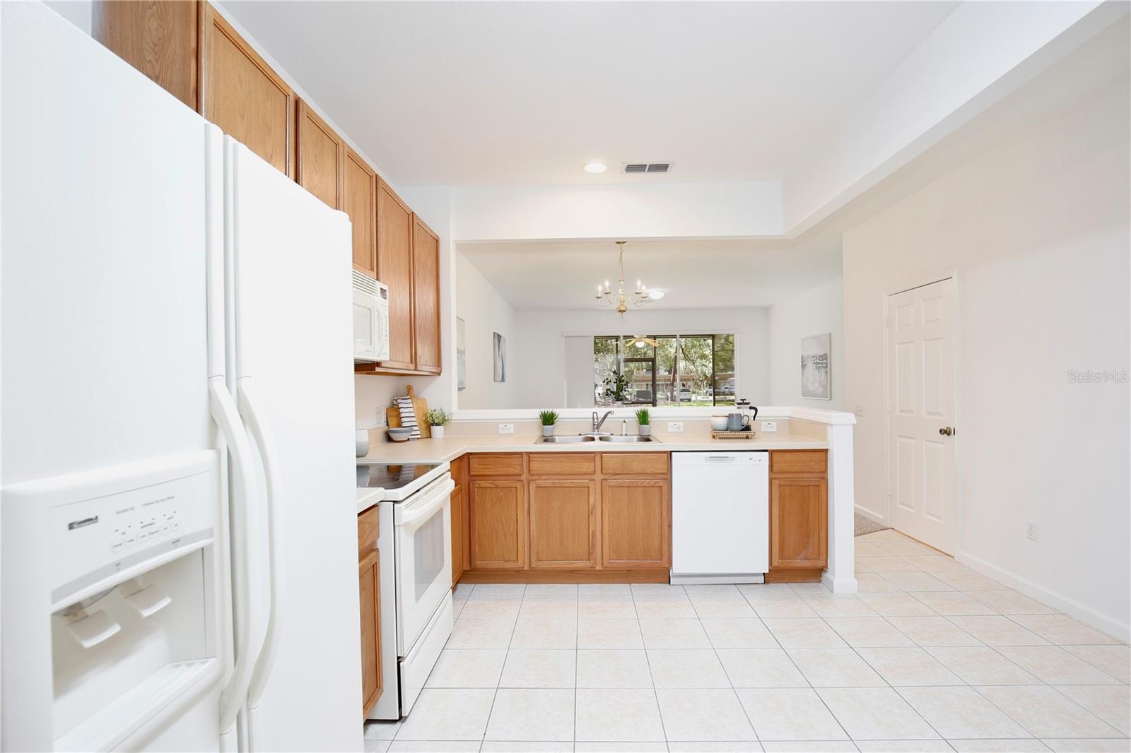 6080 TWAIN ST #104 — photo 8