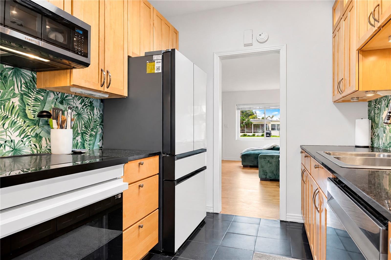 2917 PICKFAIR ST — photo 11