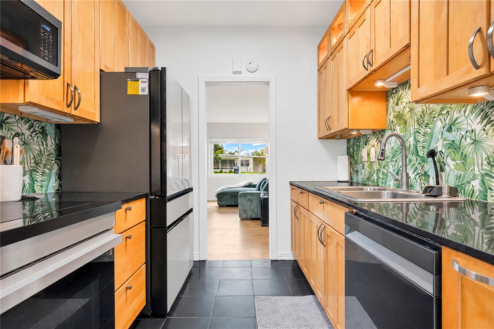 2917 PICKFAIR ST — photo 10