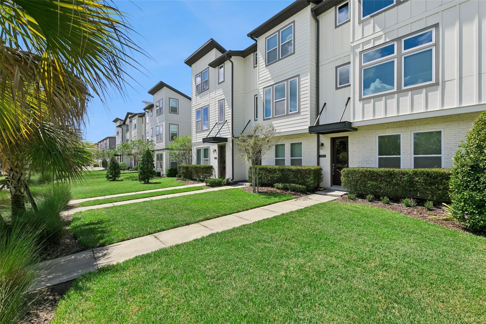 13112 BOVET AVE — photo 3