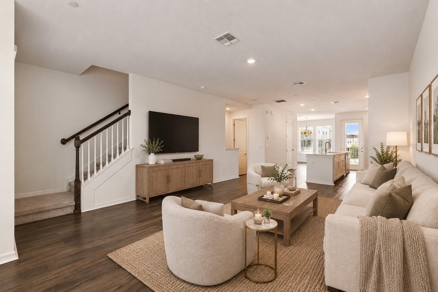 13112 BOVET AVE — photo 6