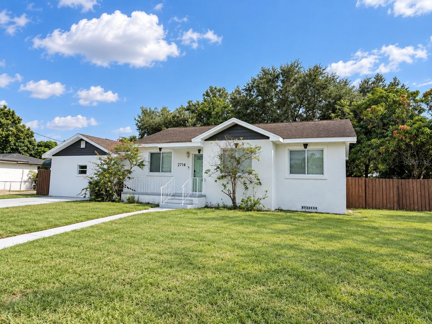 2714 W PALMETTO ST — photo 2