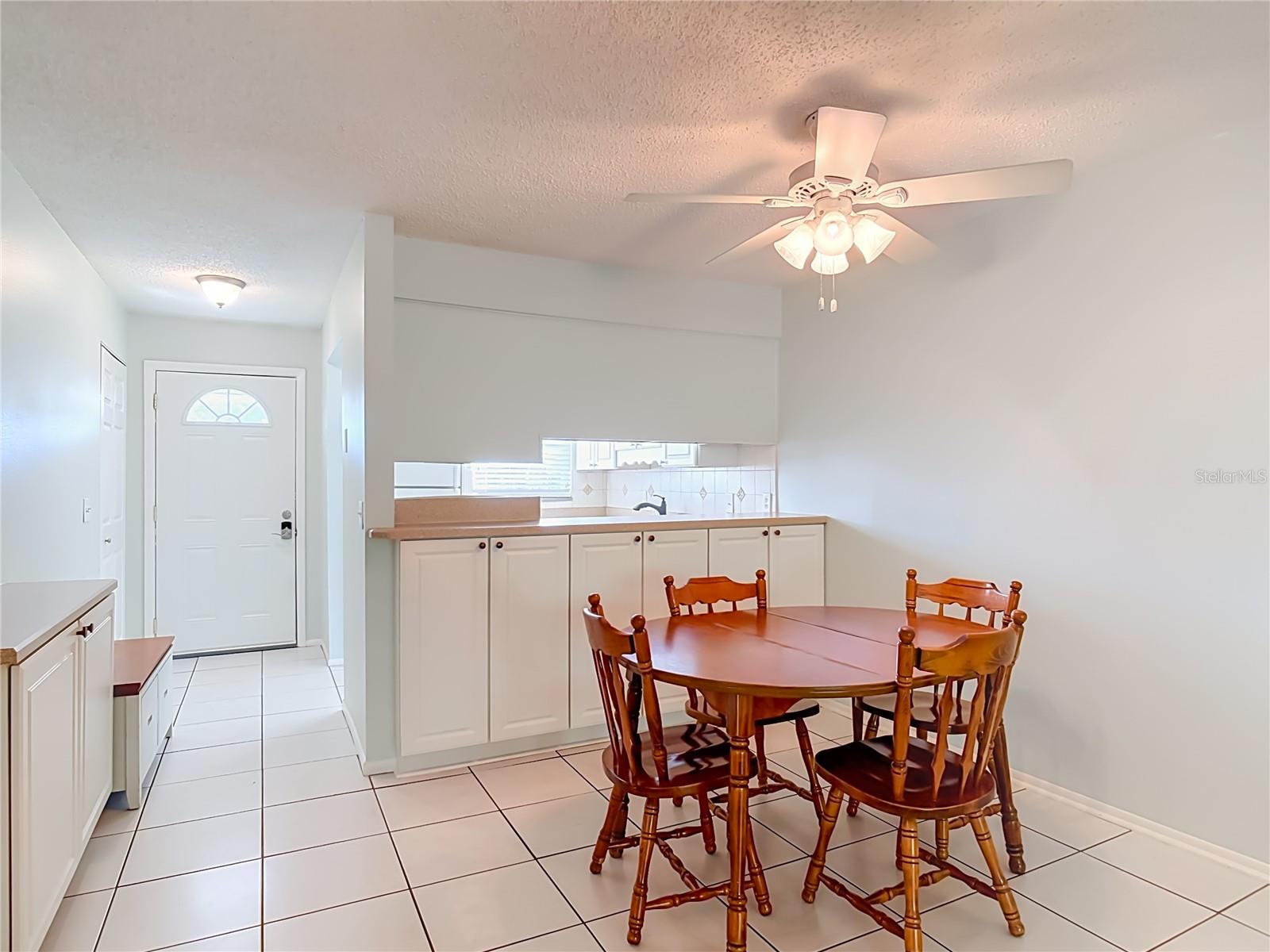 1 FAIRWAY CT — photo 6